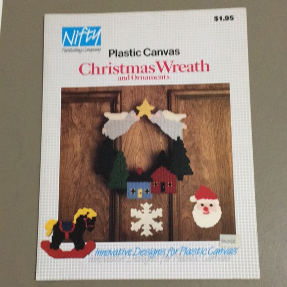 5 Plastic Canvas pattern books - Picture 3 of 12